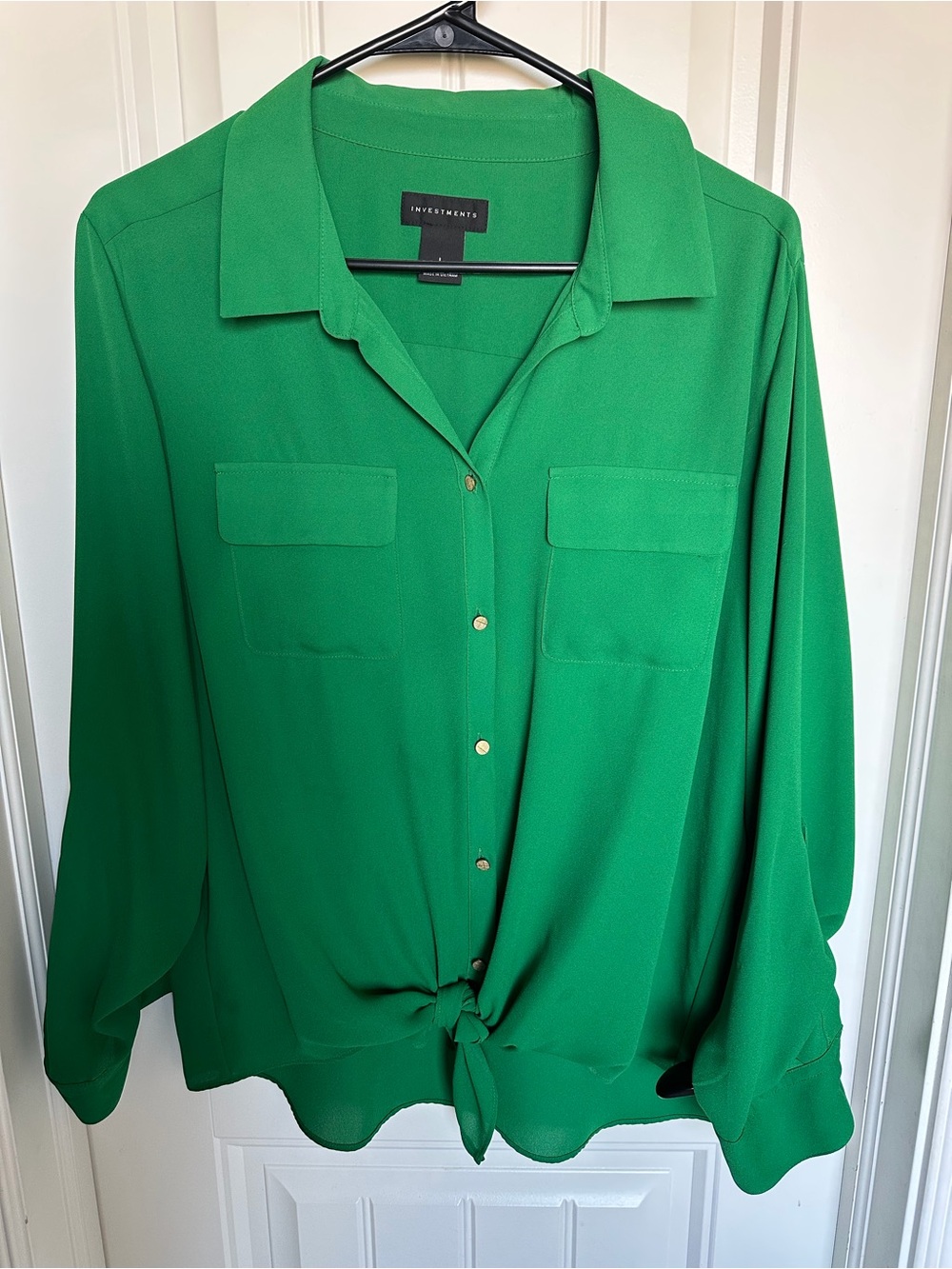 Investments Emerald Green Button-Front Tie Hem Shirt